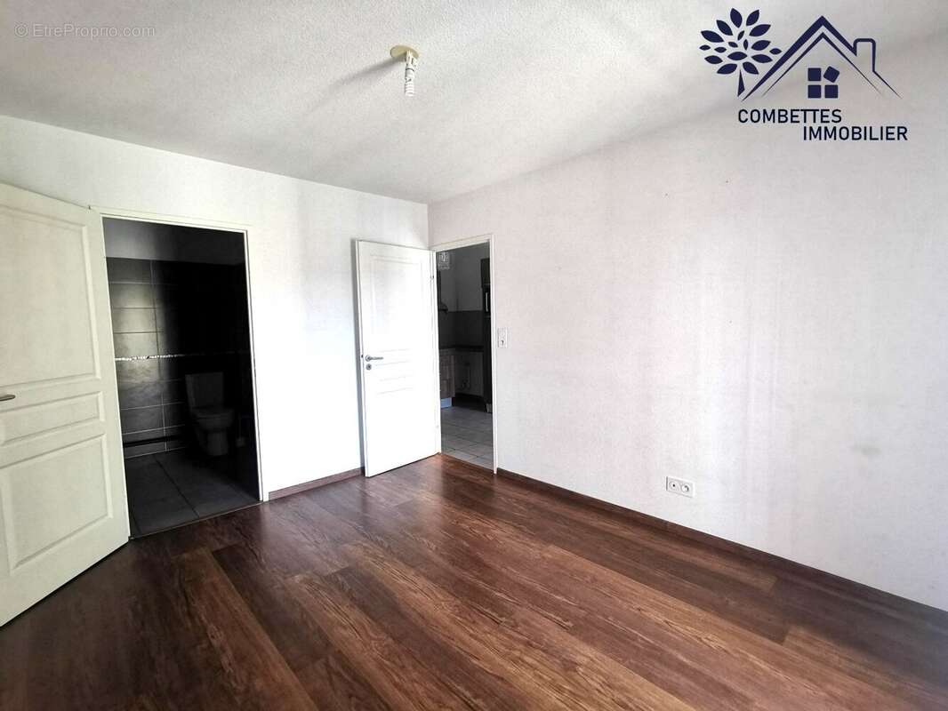 Appartement à JUVIGNAC