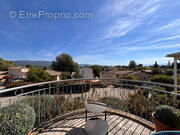 Appartement à L&#039;ISLE-SUR-LA-SORGUE