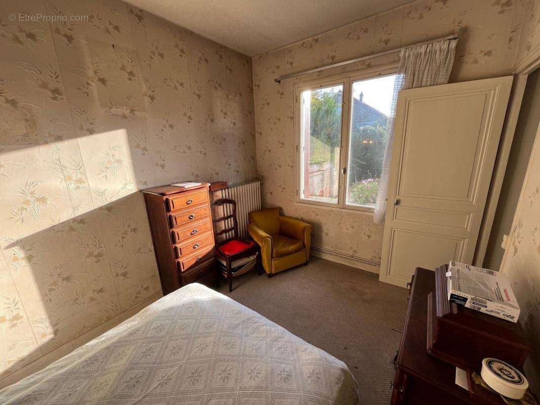 Maison à VAIRES-SUR-MARNE