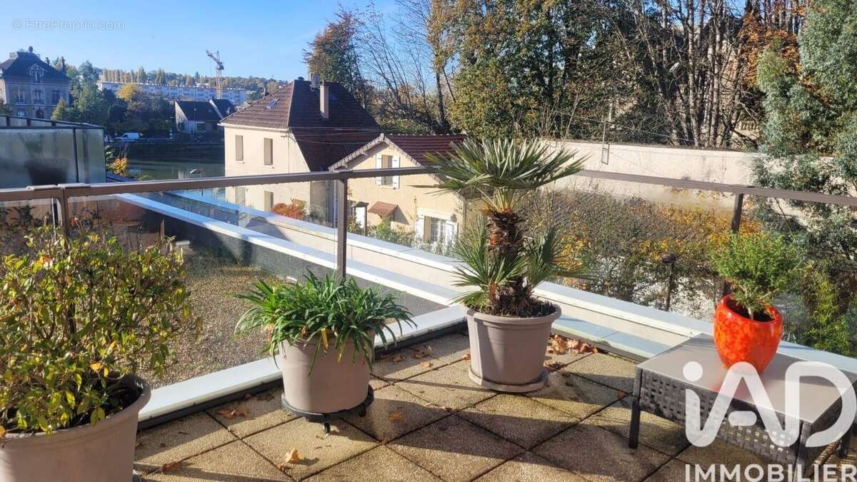 Photo 3 - Appartement à LAGNY-SUR-MARNE