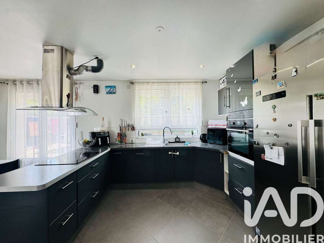 Photo 4 - Maison à SAVIGNY-SUR-ORGE