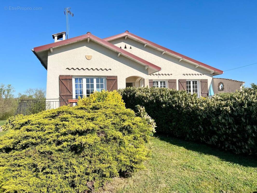 Photo 1 - Maison à RIGNY-SUR-ARROUX