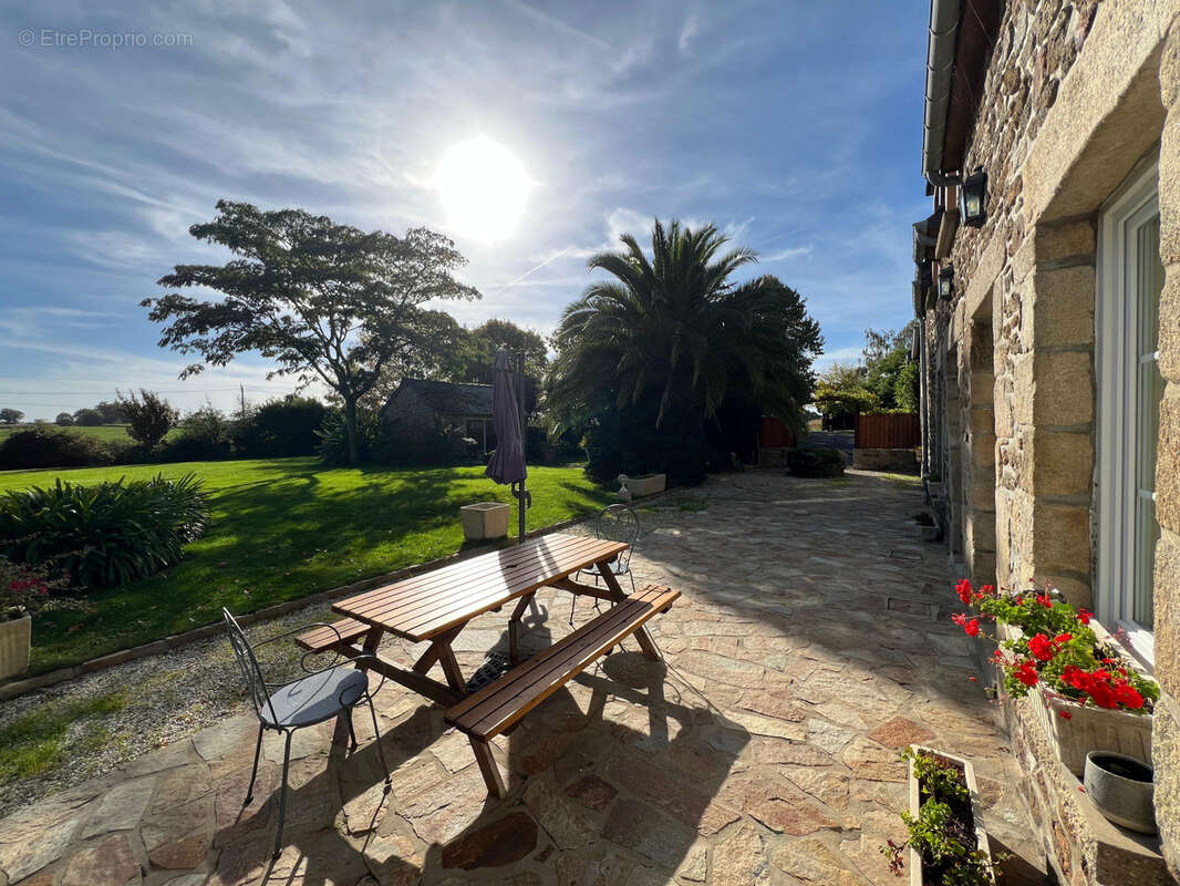 Maison à PLESSIX-BALISSON