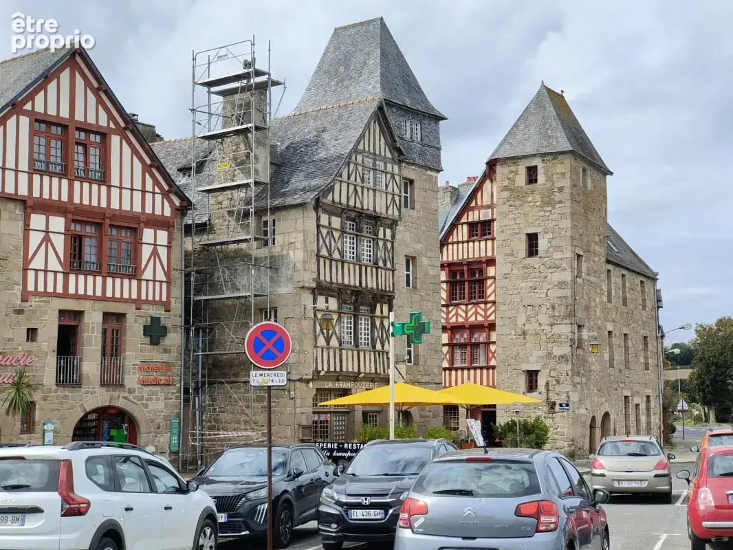 TRÉGUIER   Maison de bourg avec fort potentiel, à deux pas d - photo 14