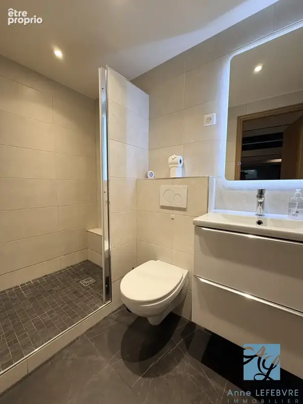 GRANDE MAISON à fort investissement - photo 5