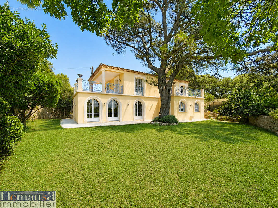 Maison à NIMES