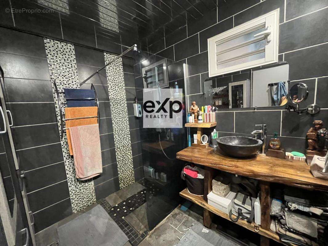 Maison à SAINTE-MARIE