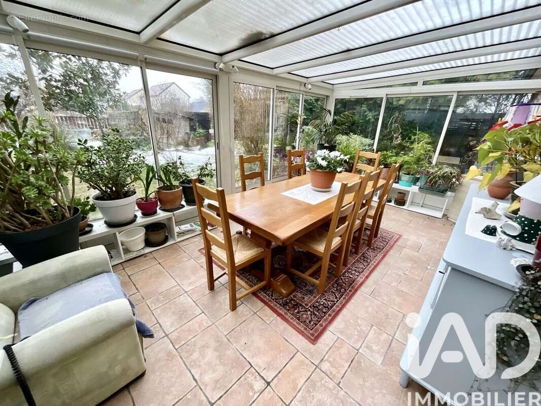 Photo 3 - Maison à SAINT-GERMAIN-LES-ARPAJON