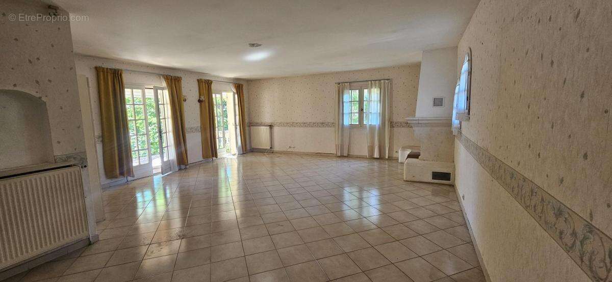 Maison 168 m² à Villetelle  - photo 8