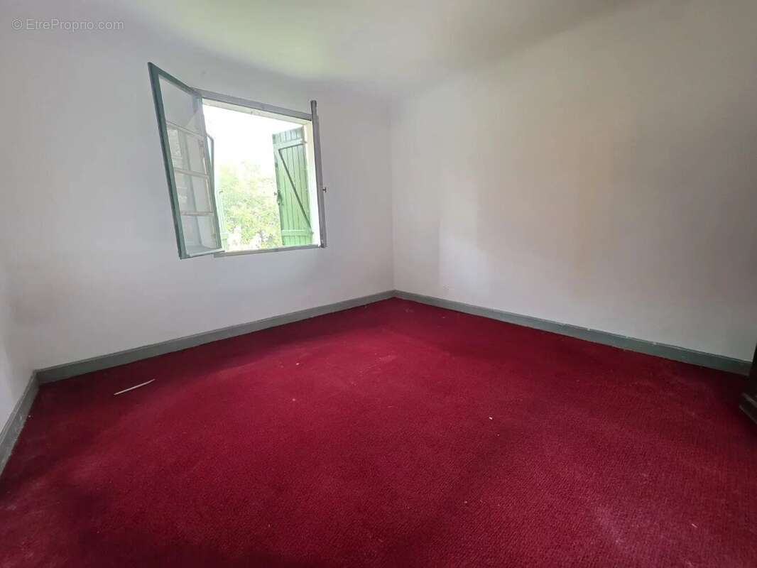 A vendre pomarez maison 6 chambres - photo 12