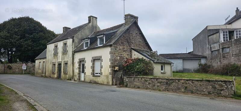 Maison à CARNOET