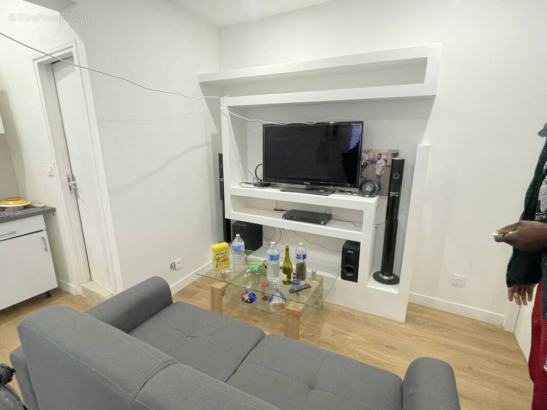 Appartement à MARSEILLE-3E