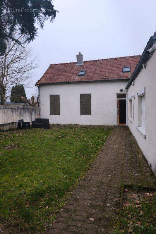 Maison à VILLE-SUR-ANCRE