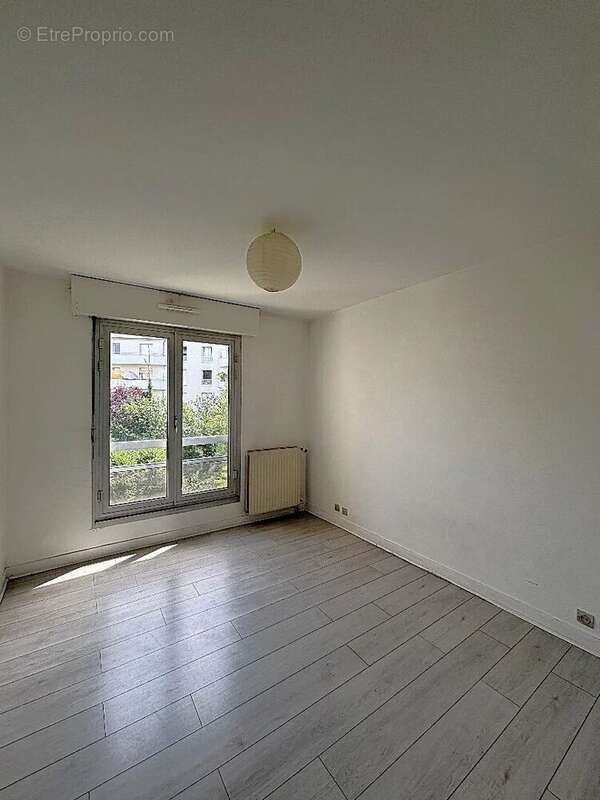 Appartement à LE KREMLIN-BICETRE
