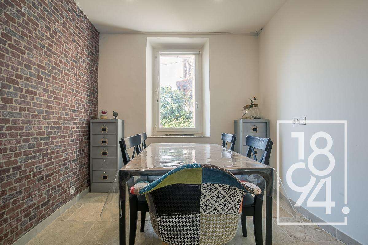 Appartement à MARSEILLE-16E