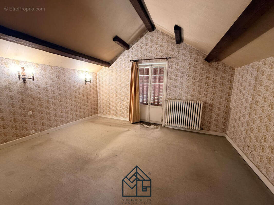 Riorges - rue marechal foch - maison des annees 30 a renover - photo 17