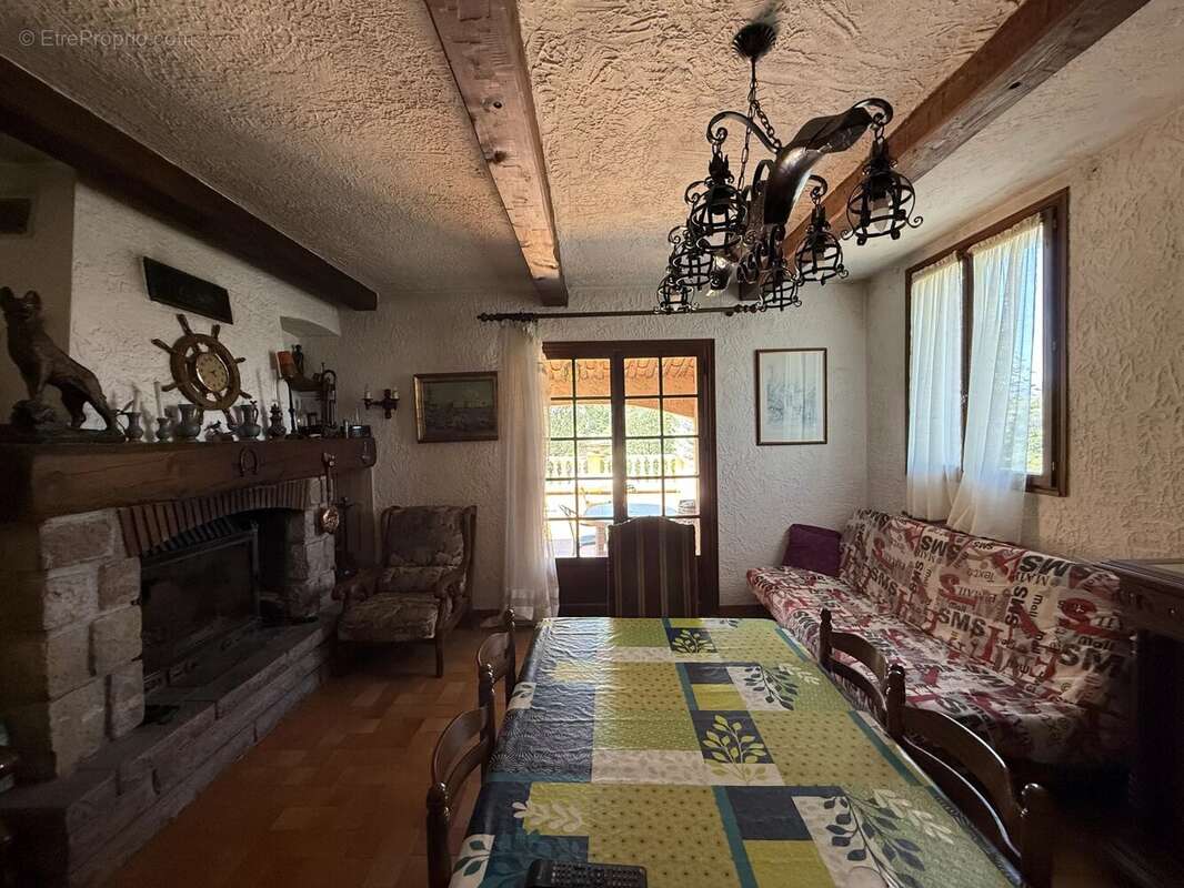 Charmante maison de plain-pied avec grand terrain dans un secteur calme - photo 7