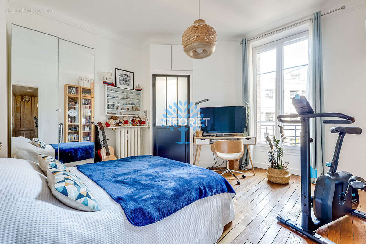 Appartement à PARIS-11E