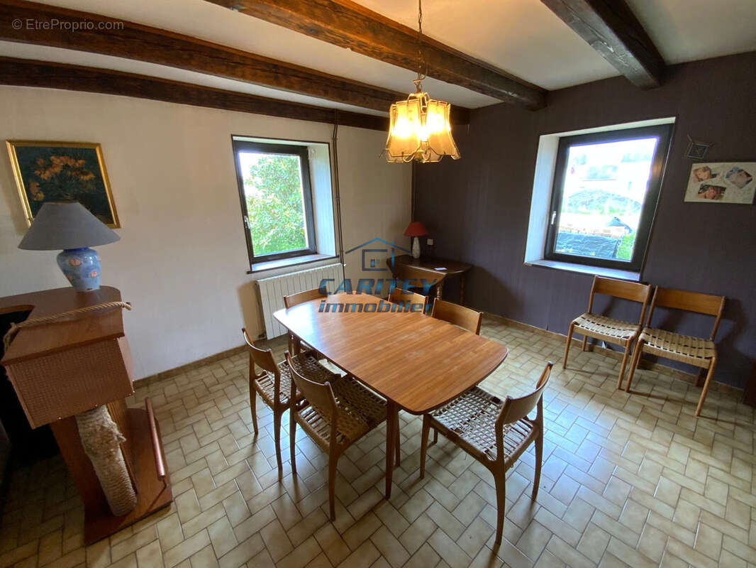 Maison à ROYE
