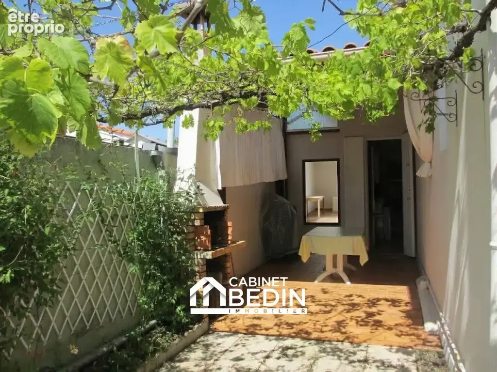 Maison 4 pièces 110 m² à vendre à Ares (33740) - photo 2