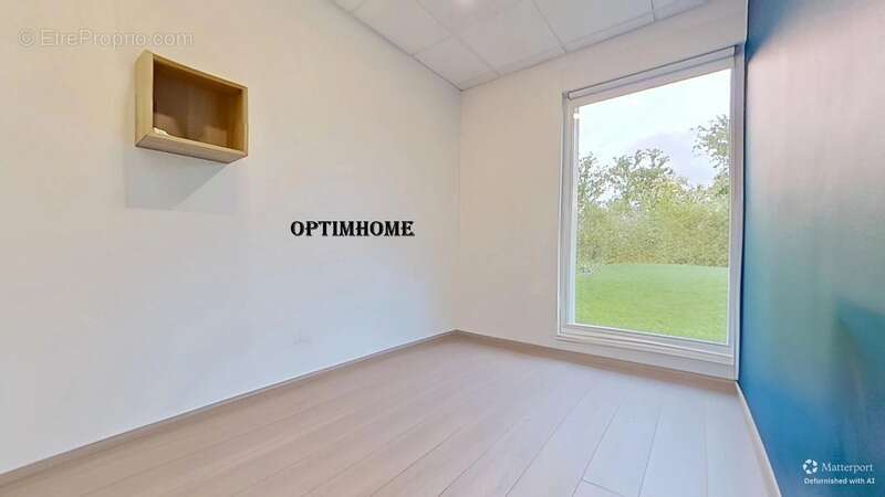 Commerce à TUCQUEGNIEUX