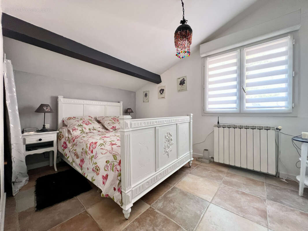 Maison à LA DESTROUSSE