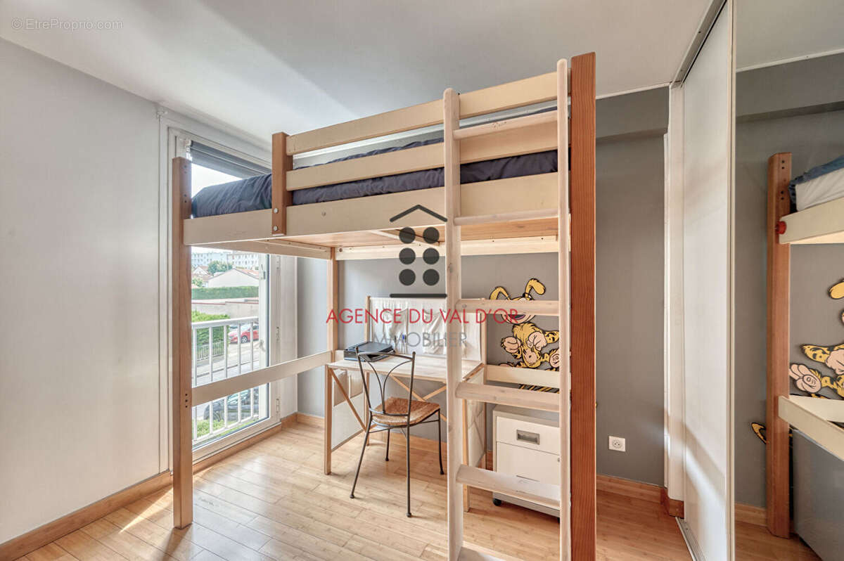 Appartement à RUEIL-MALMAISON