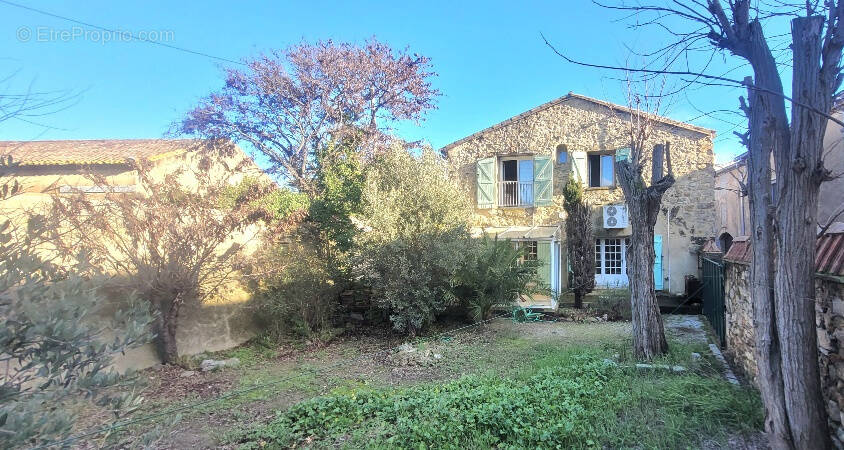 Maison à NEVIAN