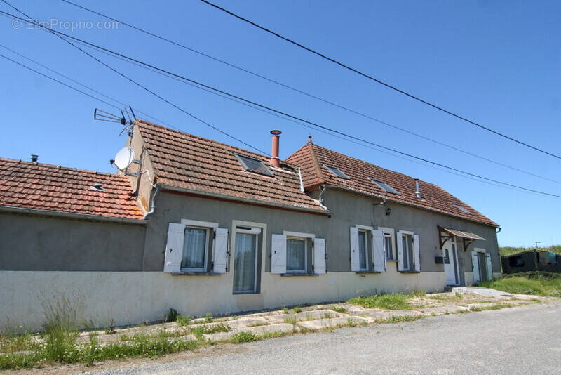 Maison à GILLY-SUR-LOIRE