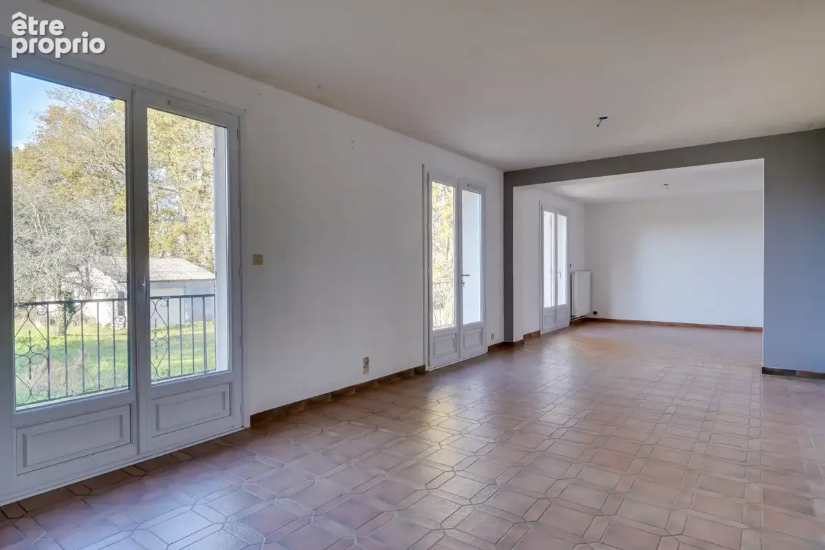 Maison 5 pièces de 125m2 sur parcelle de 1248m2 - photo 2