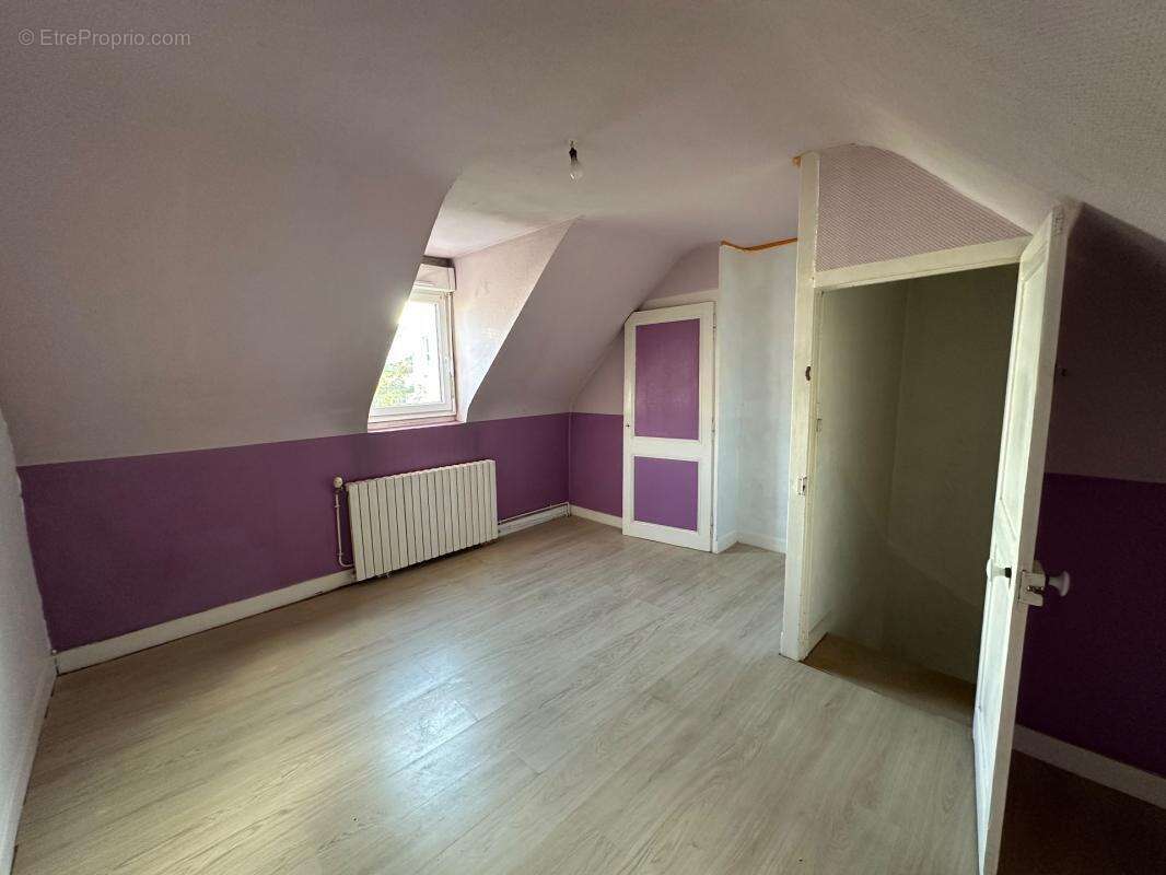 Maison de ville avec extérieur - photo 8