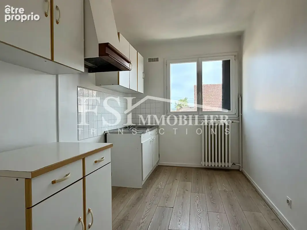 Appartement Beauchamp 2 pièces 55 m2  + box - Centre-ville - photo 4