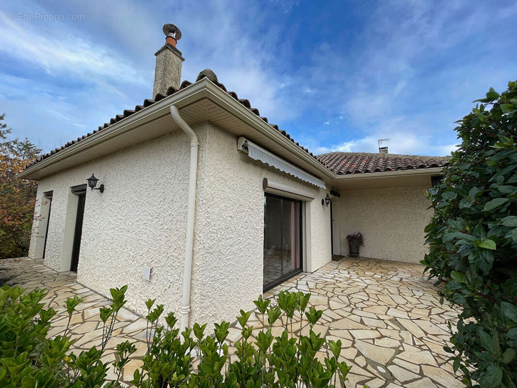 Maison à BUXEROLLES