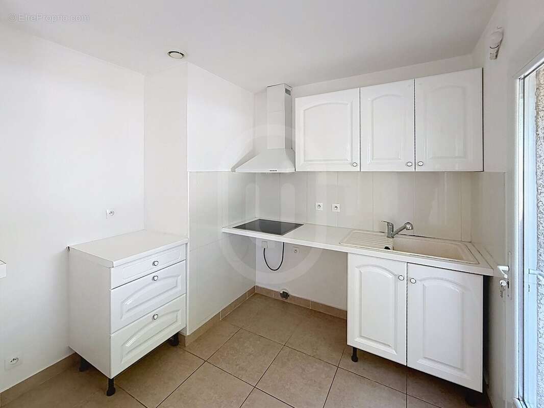 Appartement à LE CRES