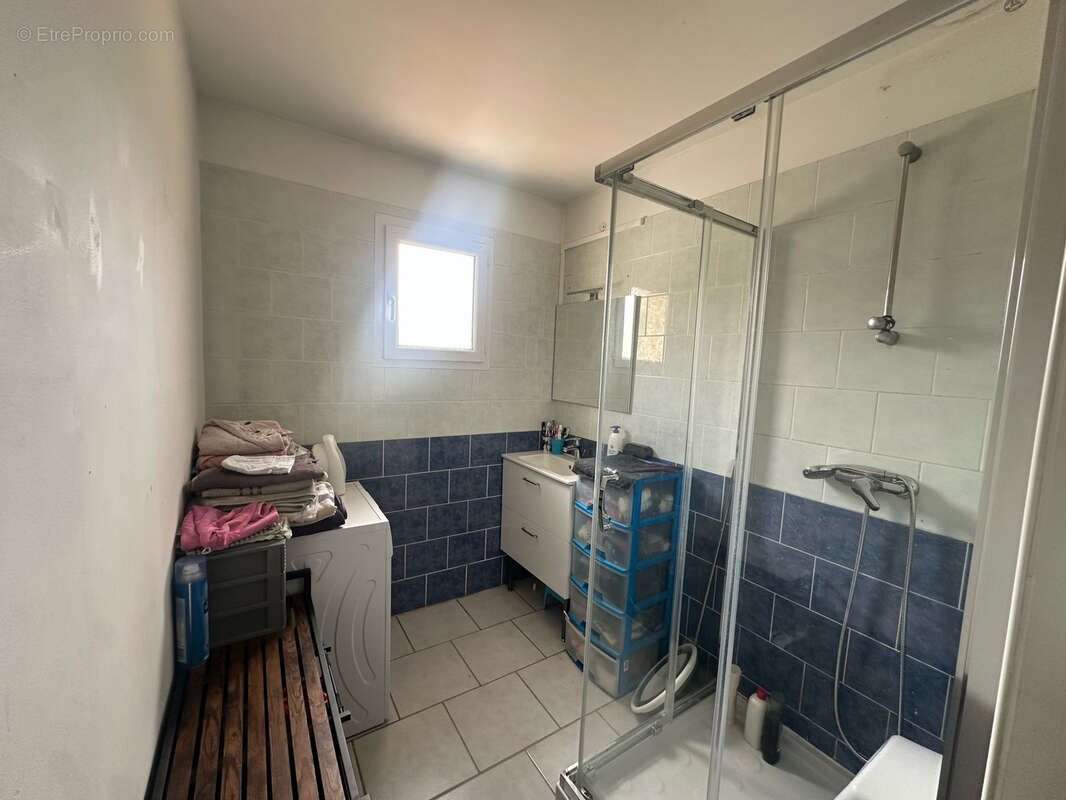 Maison BUEIL - locataire en place - photo 8