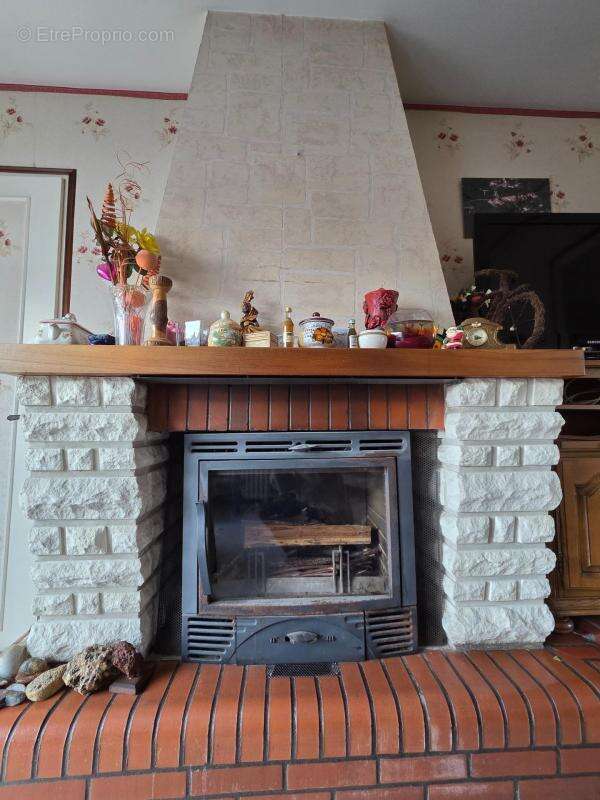 Maison à FONTCOUVERTE