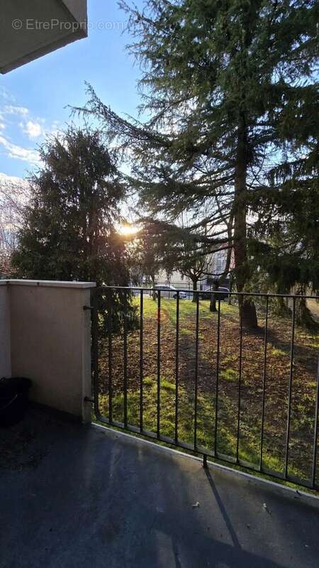 Appartement à LE RAINCY