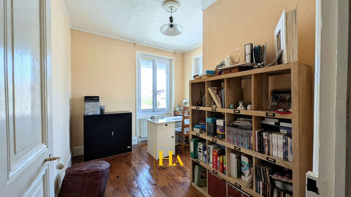 Maison à ROMANS-SUR-ISERE