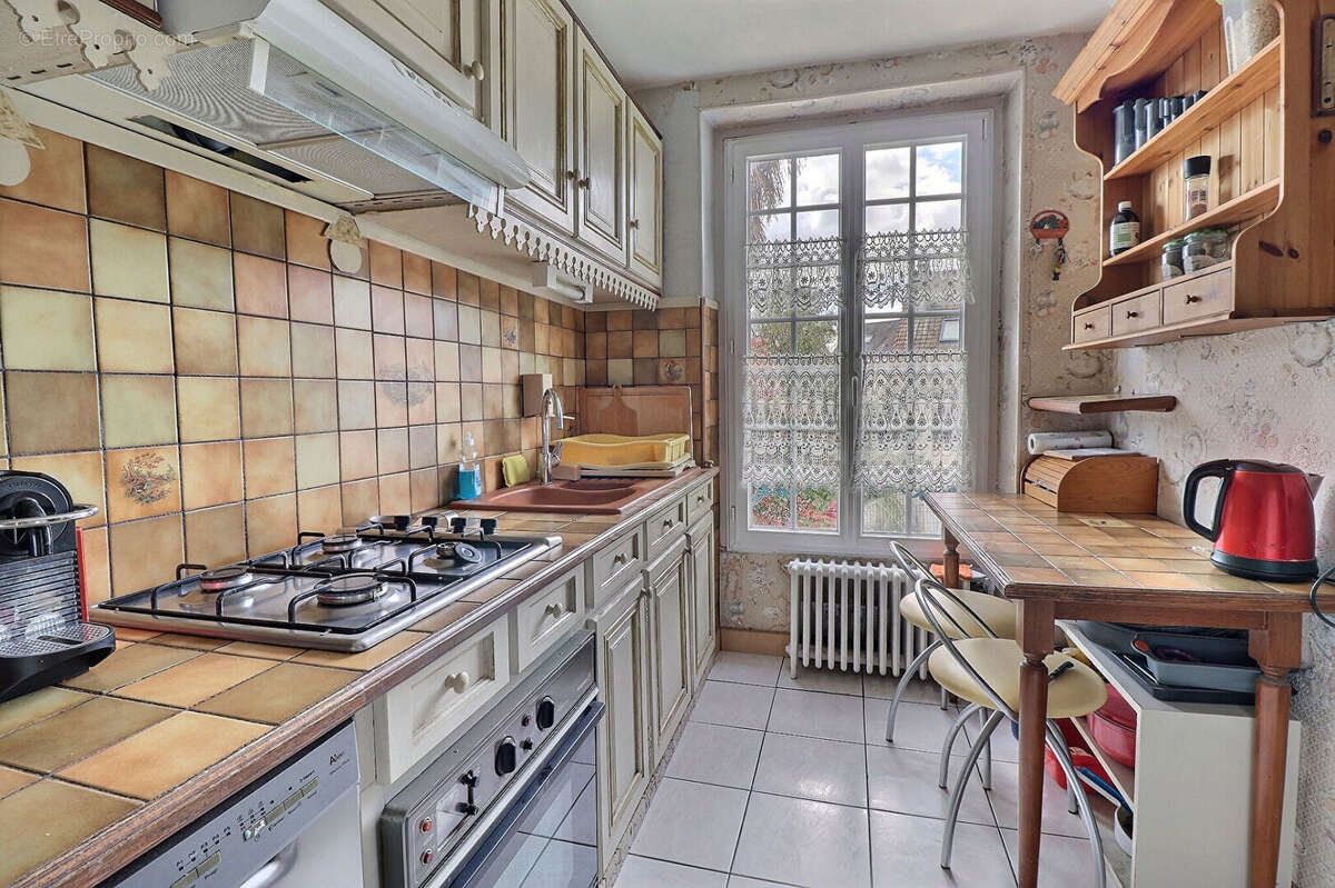 Maison à MAREIL-MARLY