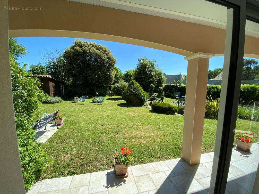 Maison à LES MATHES