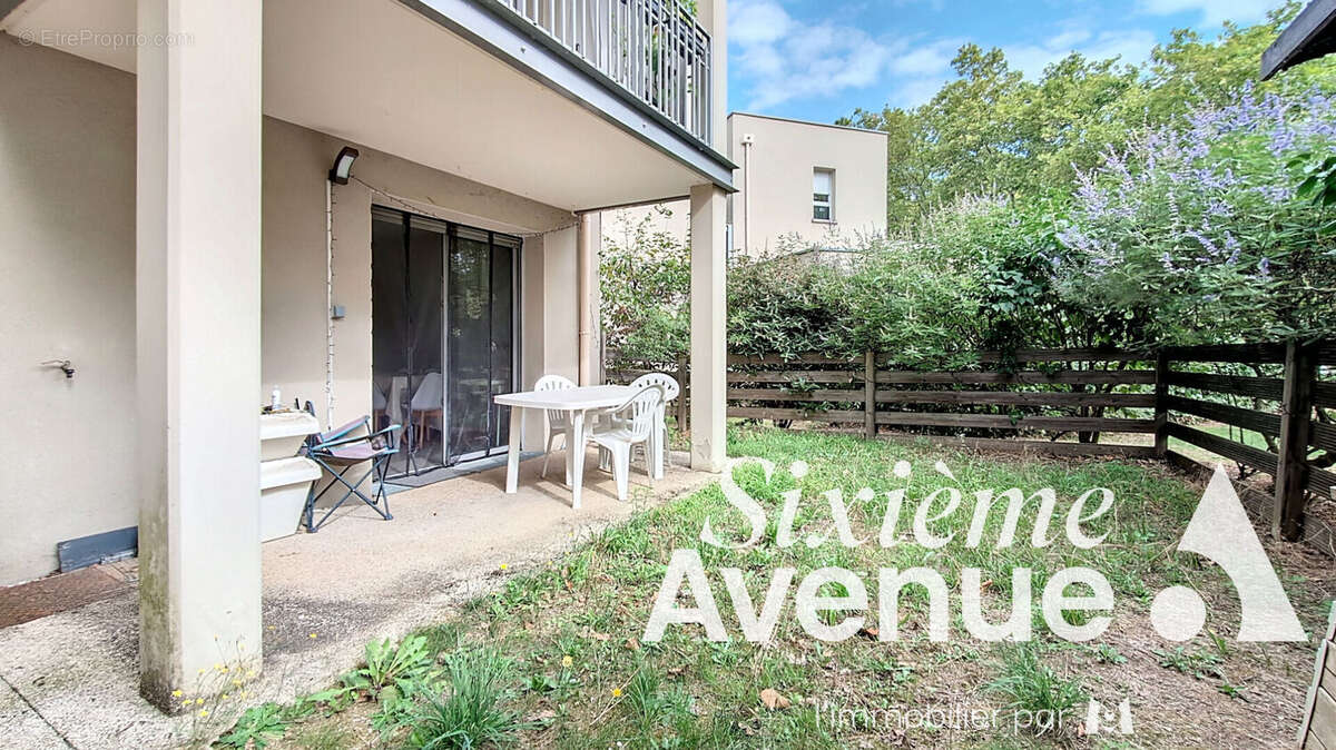 Appartement Rez de Jardin Saint Priest 3 pièce(s) 59 m2 - photo 2
