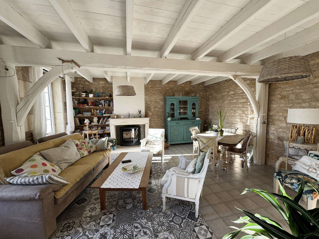 Maison à MEURSAC