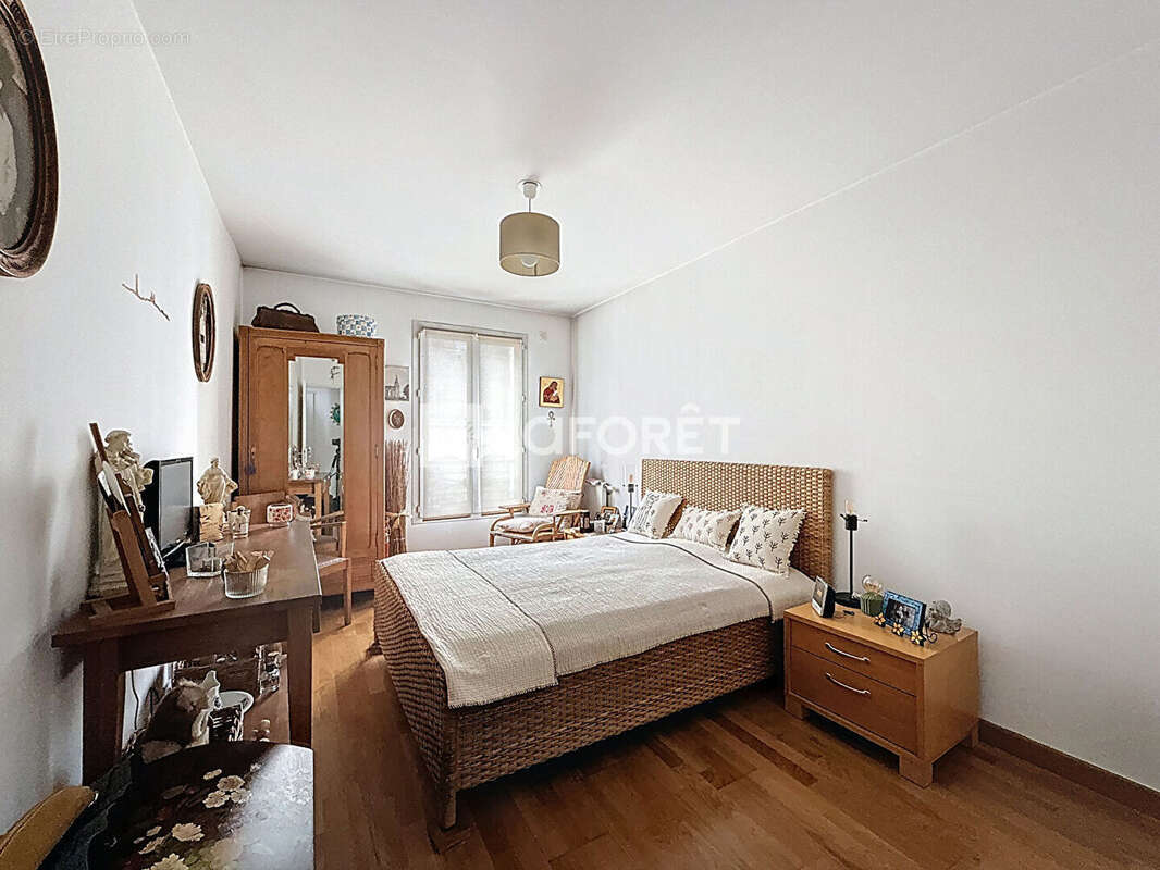 Appartement à LE PLESSIS-ROBINSON