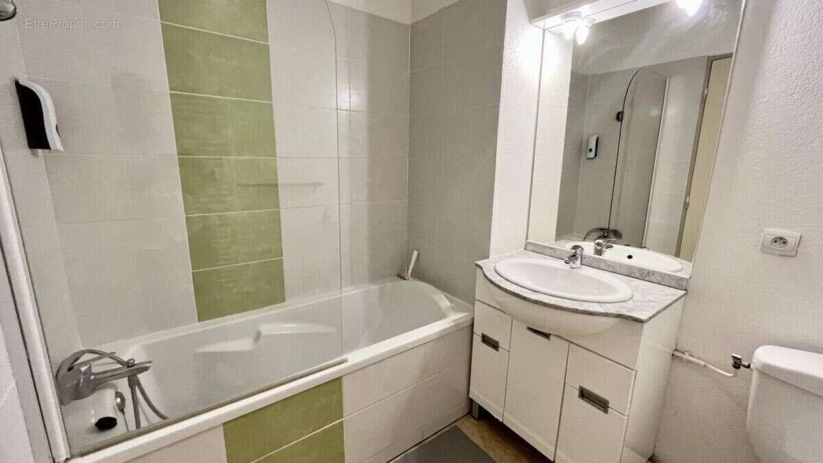 Appartement à AUBIGNAN