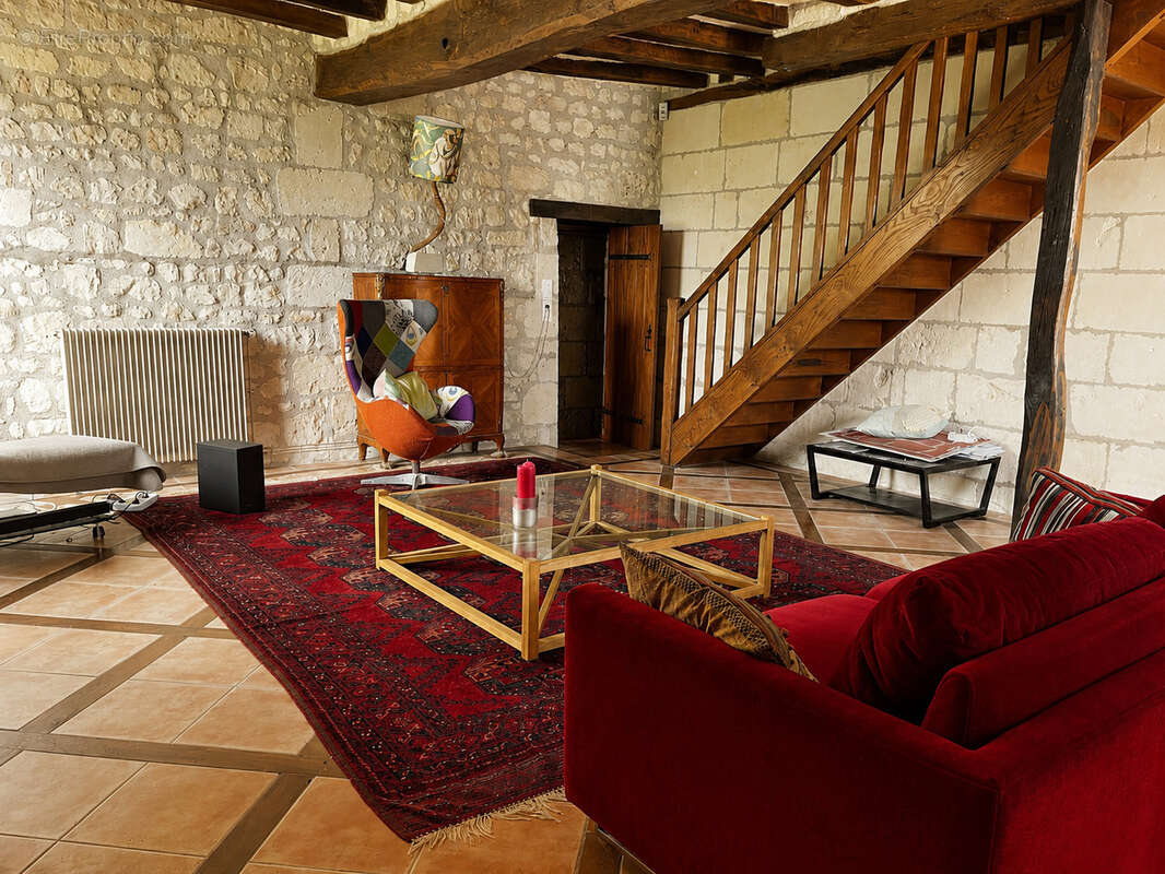 Maison à RESTIGNE