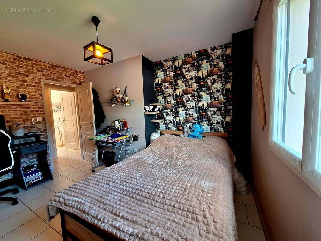 bed 3/ chambre 3