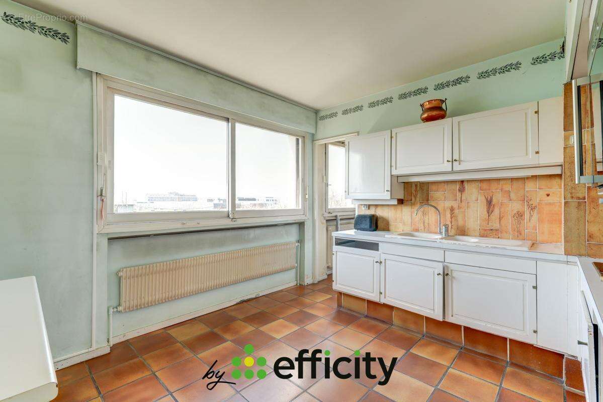 Appartement à BRON