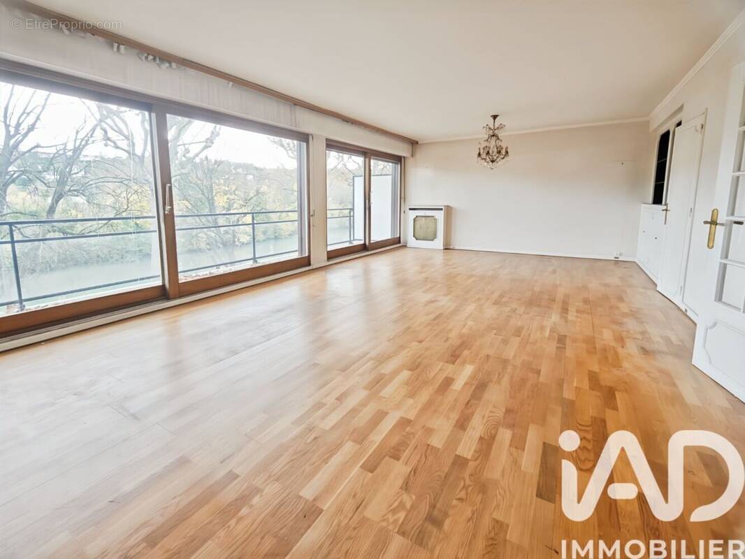 Photo 1 - Appartement à SAINT-MAUR-DES-FOSSES