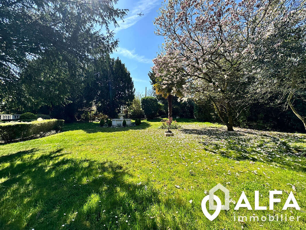 Maison à MONTMORENCY