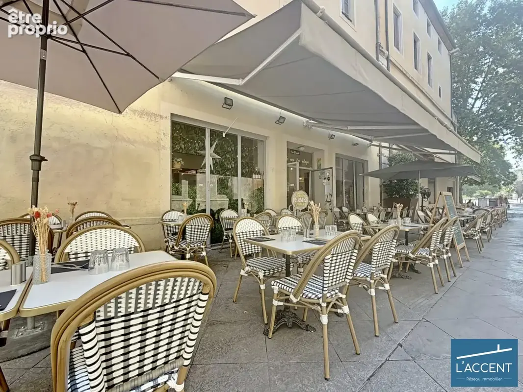 118 m² à Nimes  - photo 2